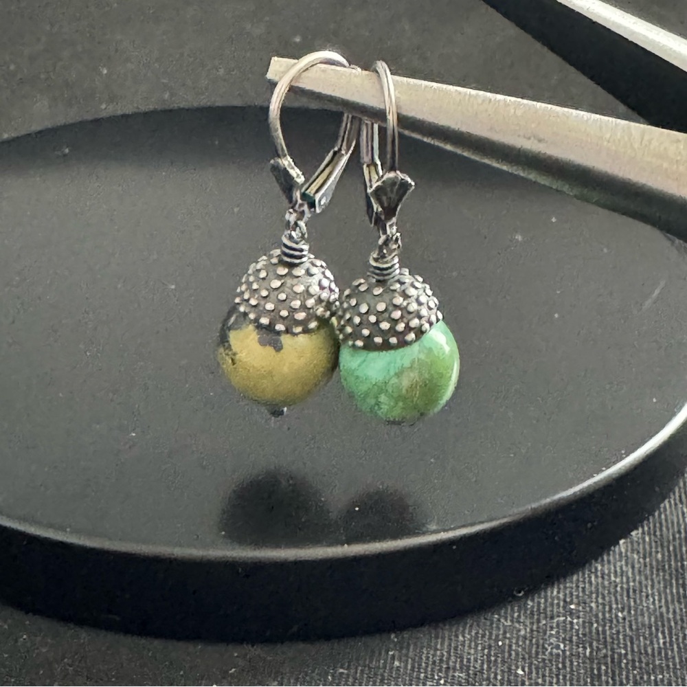 Artisan 925 Silver Green Acorn Drop Earrings - Picture 3 of 5
